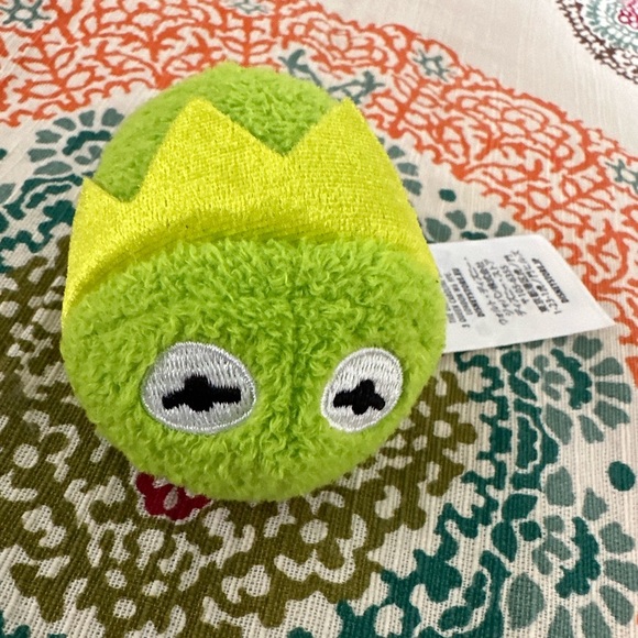 Disney Store Kermit the Frog 3.5" Plush Mini Tsum Tsum - Picture 2 of 7